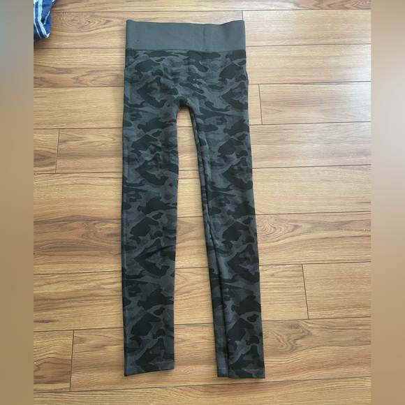 Bozzolo Camo Leggings - Picture 3 of 7